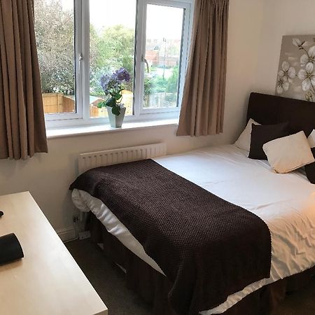 Applegarth Guest House 스트렛포드-어폰-에이본 외부 사진