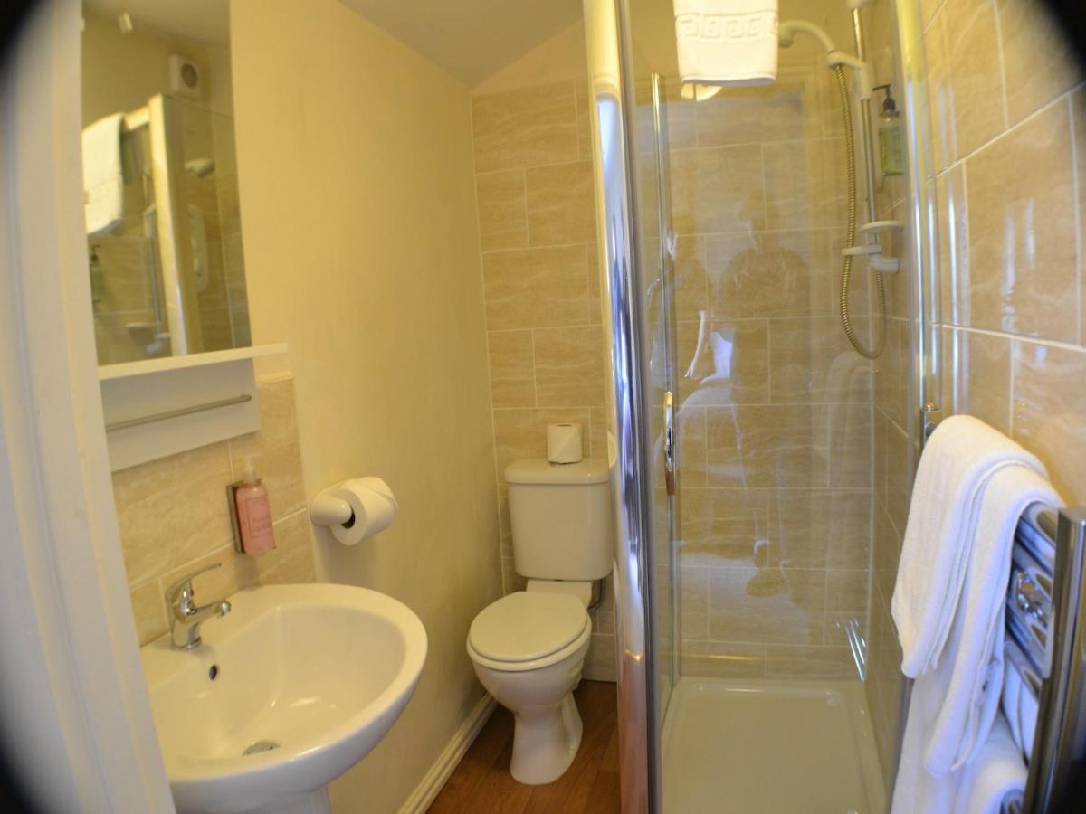 Applegarth Guest House 스트렛포드-어폰-에이본 외부 사진